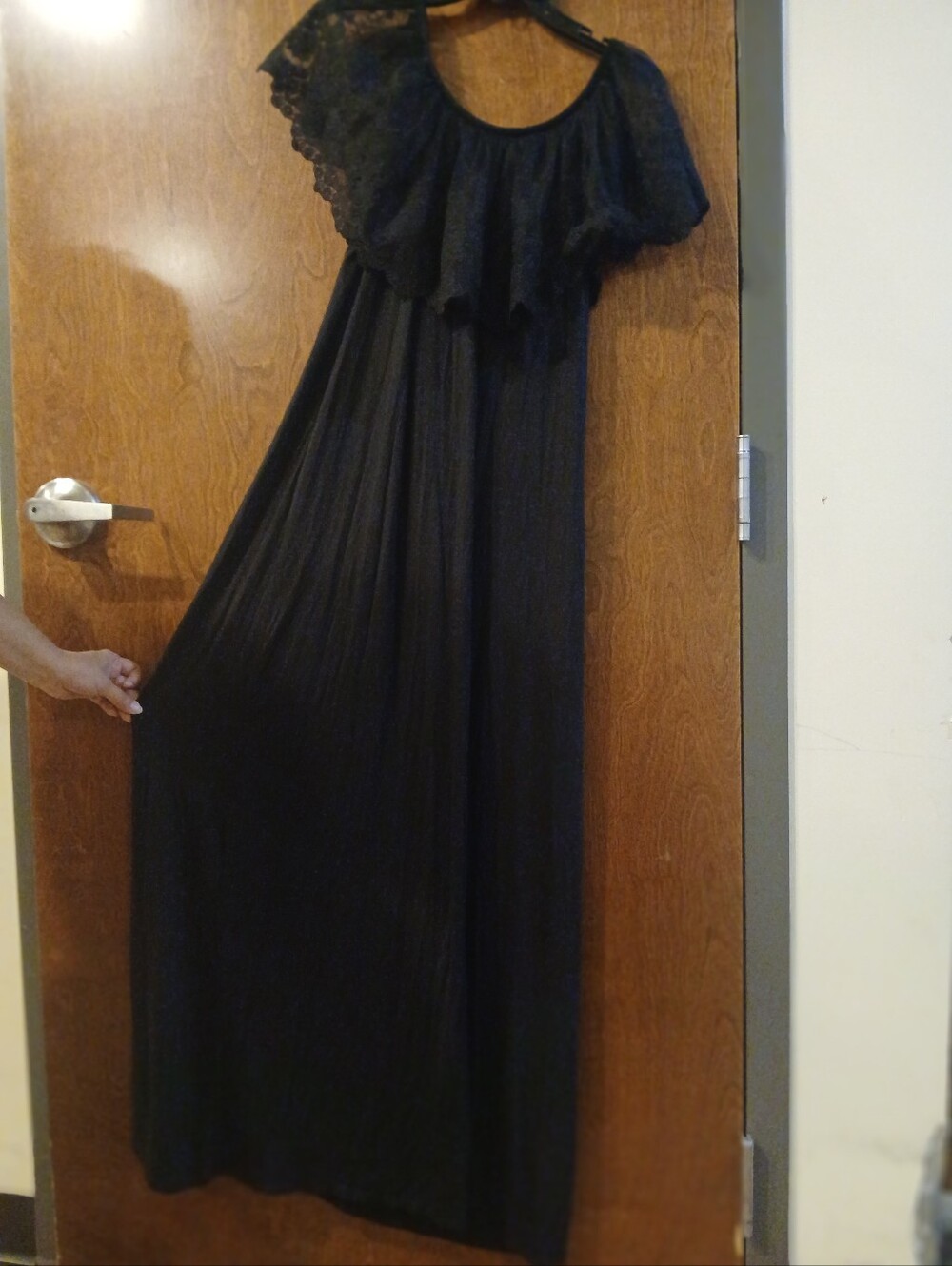 NWOT/ LOST/FOUND black off the sholder maxi dress